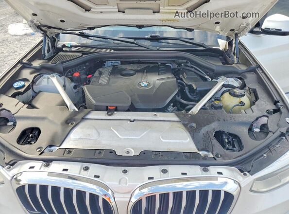5UXTR7C59KLE93750 2019 BMW X3 White Widok komory silnika