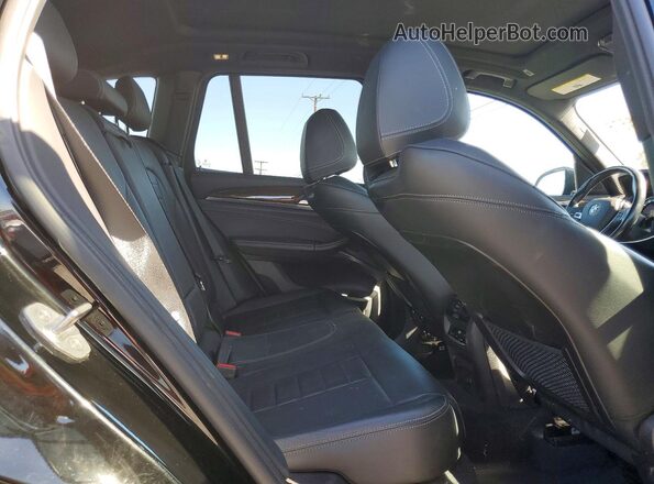 5UXTR7C5XKLR49669 2019 BMW X3 Черный Вид задней части салона