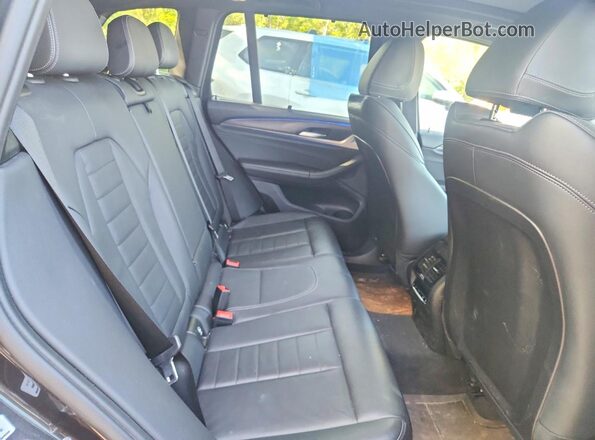 5UXTR9C50JLC82477 2018 BMW X3 Black Вид задньої частини салону