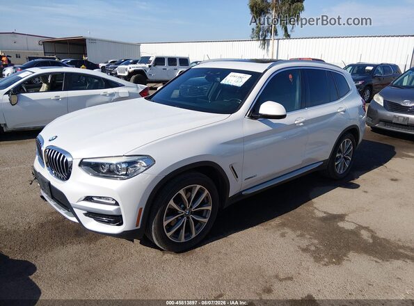 5UXTR9C50JLD63091 2018 BMW X3 White Przód lewy