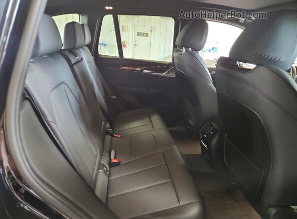 5UXTR9C50KLR04655 2019 BMW X3 Black Widok wnętrza z tyłu