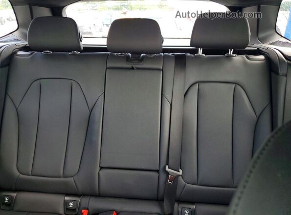 5UXTR9C51KLE21551 2019 BMW X3 Black უკანა სავარძლების ხედი