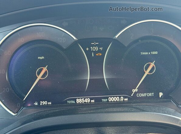 5UXTR9C52JLC83288 2018 BMW X3 Black Առջևի վահանակի տեսք