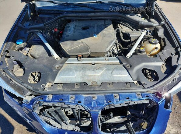 5UXTR9C53KLP95575 2019 BMW X3 Blue Vista del compartimento del motor