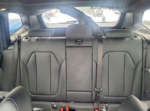 5UXTR9C54JLD72893 2018 BMW X3 Black უკანა სავარძლების ხედი