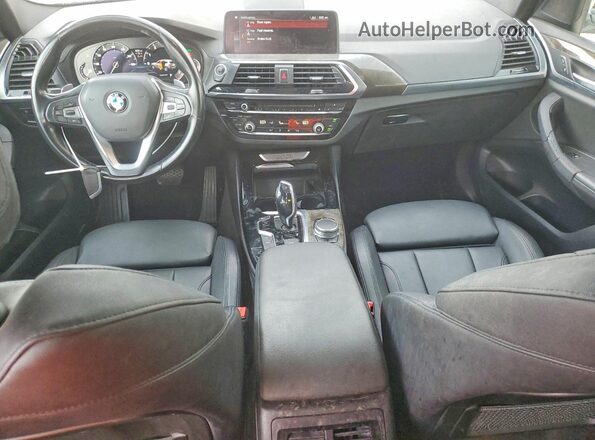 5UXTR9C56JLC73007 2018 BMW X3 Silver წინა პანელის ხედი