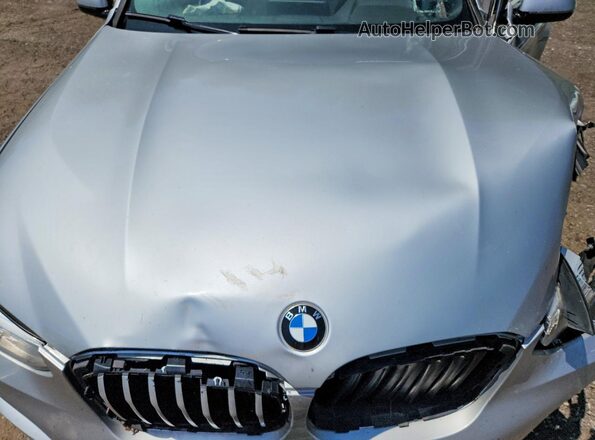 5UXTR9C56KLR03686 2019 BMW X3 Silver Շարժիչի բաժամունքի տեսք