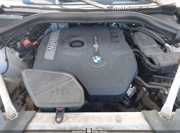 5UXTR9C57JLC80676 2018 BMW X3 White Widok z tyłu