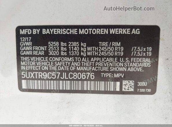 5UXTR9C57JLC80676 2018 BMW X3 White Widok komory silnika