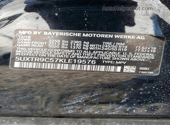 5UXTR9C57KLE19576 2019 BMW X3 Black Widok wnętrza 360 stopni