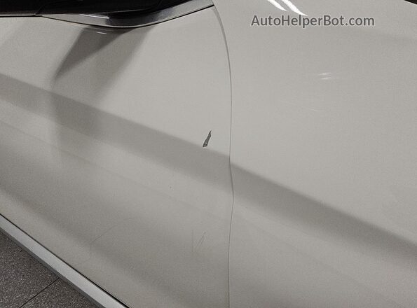 5UXTR9C58JLA13983 2018 BMW X3 Белый 