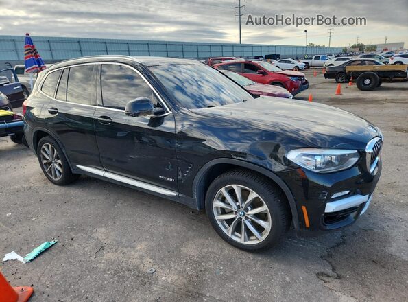5UXTR9C58JLC77690 2018 BMW X3 Black ხელსაწყოთა პანელის ხედი