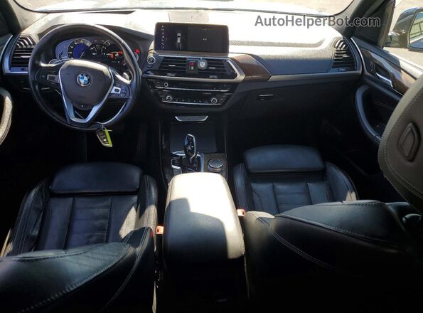 5UXTR9C58JLC81609 2018 BMW X3 Синий Вид панели приборов