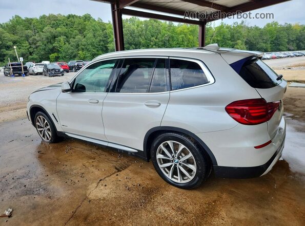 5UXTR9C58JLD66420 2018 BMW X3 White Tył lewy