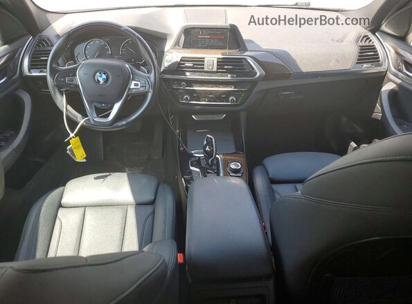 5UXTR9C58KLR05049 2019 BMW X3 White Вид панелі приладів
