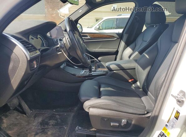 5UXTR9C5XKLE11567 2019 BMW X3 White Вид салону спереду