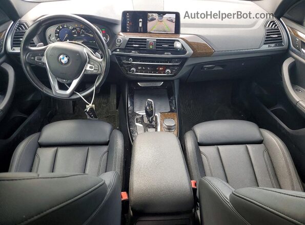 5UXTR9C5XKLE11567 2019 BMW X3 White Вид панелі приладів