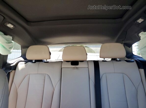 5UXTS1C0XM9E58320 2021 BMW X3 Black Rear seats view