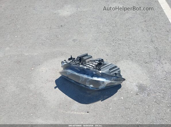 5UXTS3C51KLR72559 2019 BMW X3 White Instrument cluster view