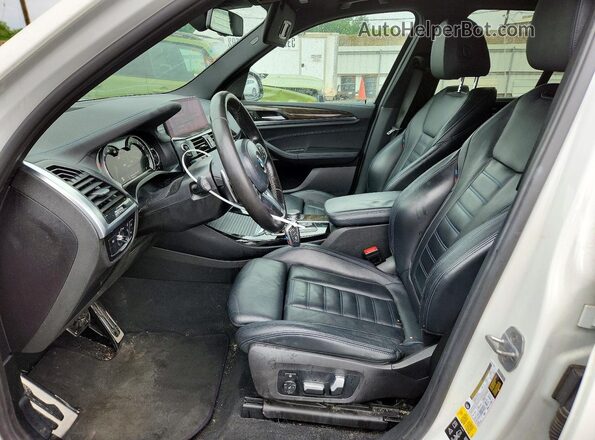5UXTS3C52KLR73350 2019 BMW X3 Белый Вид салона спереди