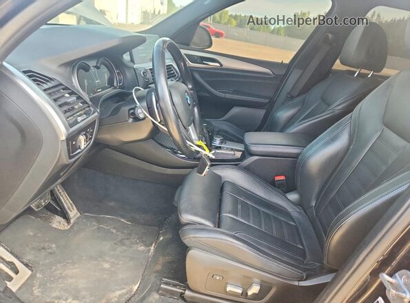 5UXTS3C58J0Y95009 2018 BMW X3 Black Front interior view