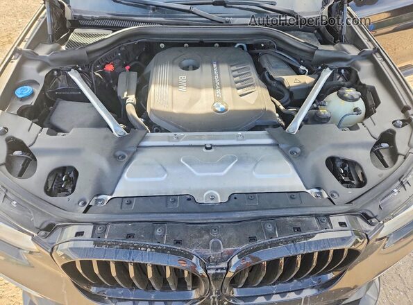 5UXTS3C58J0Y95009 2018 BMW X3 Black Engine compartment view