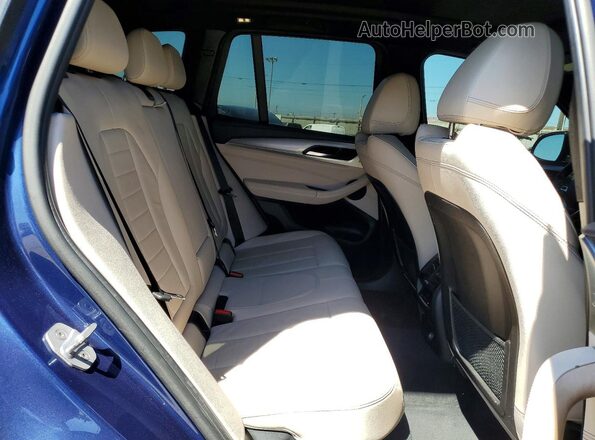 5UXTS3C58J0Y95611 2018 BMW X3 Blue უკანა სალონის ხედი