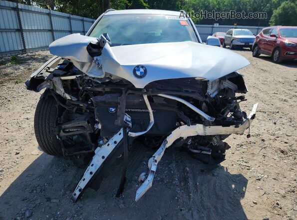5UXTS3C59KLR73507 2019 BMW X3 Silver Vista frontal
