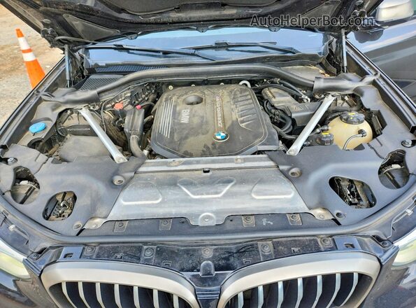 5UXTS3C5XK0Z04858 2019 BMW X3 Black Vista del compartimento del motor