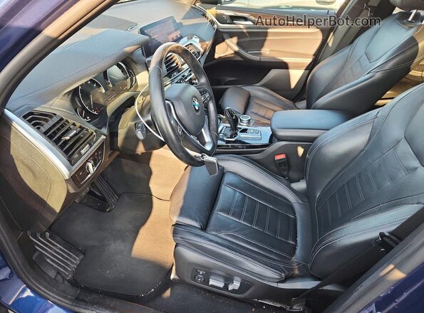 5UXTY3C00L9C60600 2020 BMW X3 Blue წინა სალონის ხედი