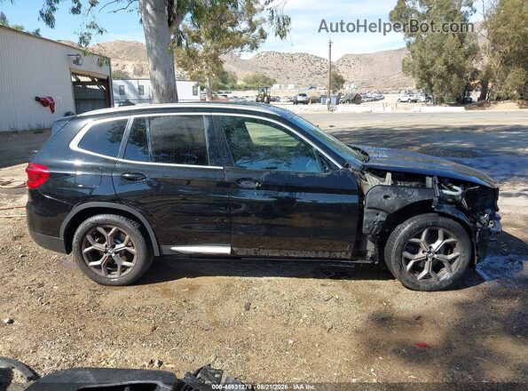 5UXTY3C00M9G13290 2021 BMW X3 Black Widok wnętrza 360 stopni
