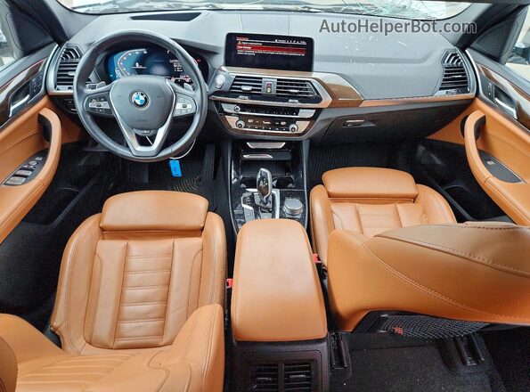5UXTY3C04M9G54067 2021 BMW X3 Белый Вид панели приборов