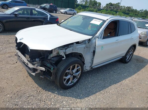 5UXTY3C07M9H02824 2021 BMW X3 White Передня ліва чверть