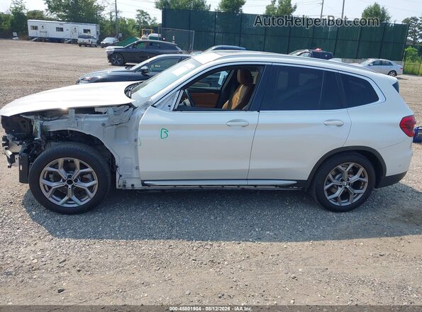 5UXTY3C07M9H02824 2021 BMW X3 White Панорамний вид салону 360°