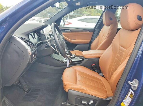 5UXTY3C09M9G26152 2021 BMW X3 Синий Вид салона спереди