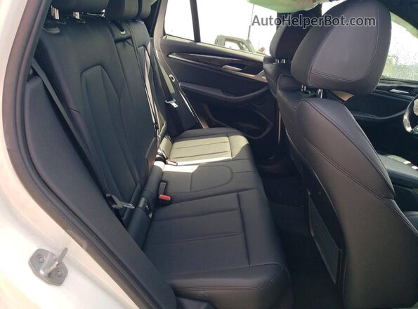 5UXTY3C0XLLU71948 2020 BMW X3 Белый Вид задних сидений