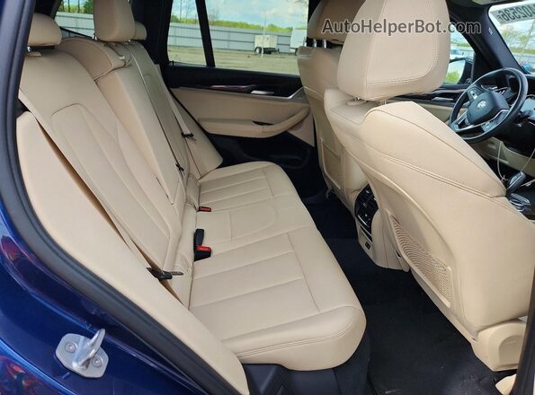 5UXTY5C00L9B66583 2020 BMW X3 Blue უკანა სალონის ხედი