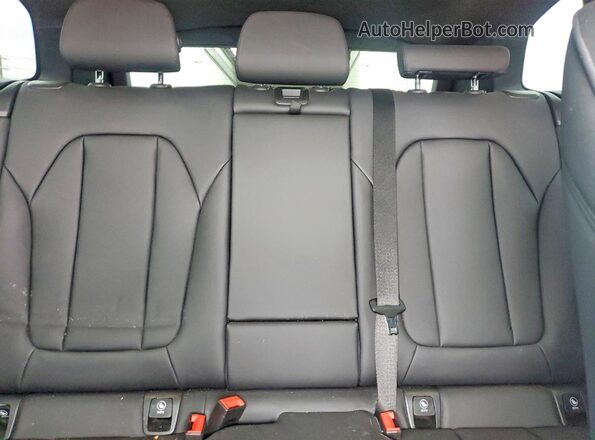 5UXTY5C02M9H65860 2021 BMW X3 Black Vista de los asientos traseros