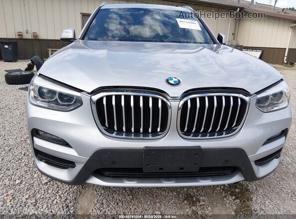 5UXTY5C03M9F95900 2021 BMW X3 Silver Widok z przodu