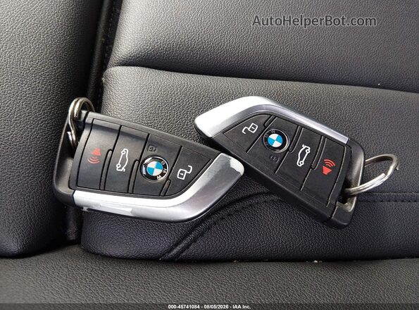 5UXTY5C03M9F95900 2021 BMW X3 Silver Widok deski rozdzielczej