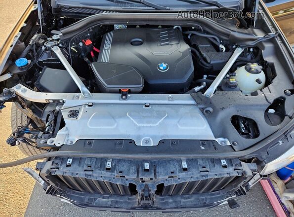 5UXTY5C03M9G15269 2021 BMW X3 Black Вид підкапотного простору