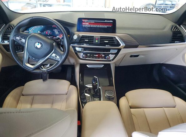 5UXTY5C05L9B10137 2020 BMW X3 Белый Вид панели приборов