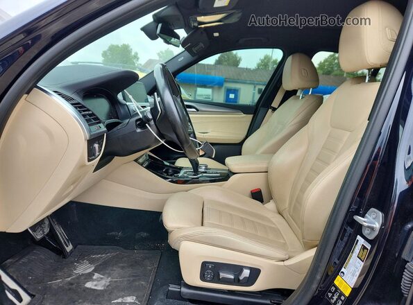 5UXTY5C05L9C23764 2020 BMW X3 Charcoal Widok wnętrza z przodu