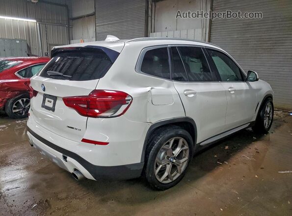 5UXTY5C05M9E81199 2021 BMW X3 White Rear right