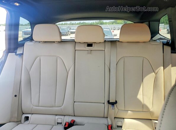 5UXTY5C05M9F18199 2021 BMW X3 Blue უკანა სავარძლების ხედი