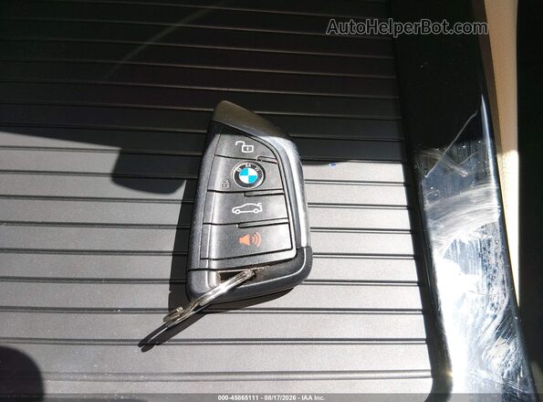 5UXTY5C06L9C63075 2020 BMW X3 White Вид панелі приладів