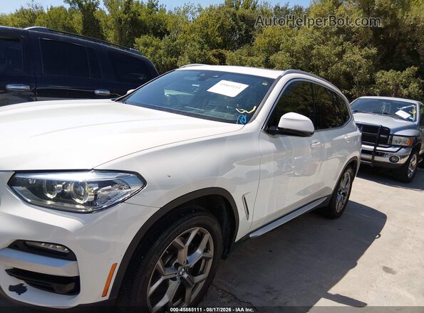 5UXTY5C06L9C63075 2020 BMW X3 White Панорамний вид салону 360°