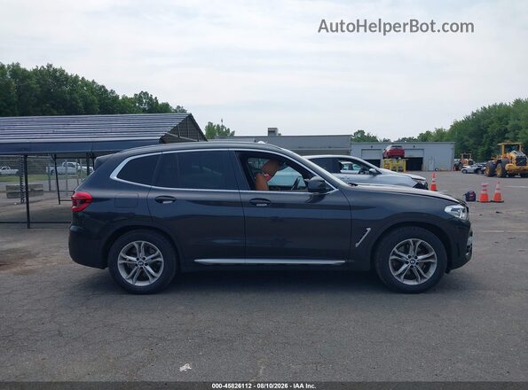 5UXTY5C06M9E54660 2021 BMW X3 Gray 360 interior view