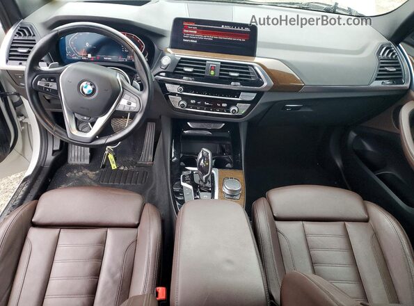 5UXTY5C09L9C68139 2020 BMW X3 White Widok deski rozdzielczej