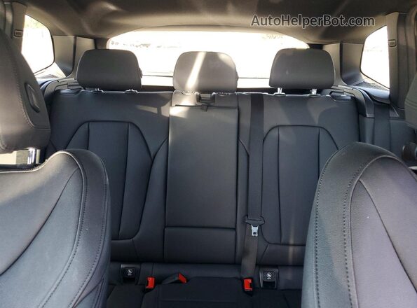 5UXTY5C09L9D22457 2020 BMW X3 Charcoal Հետևի նստատեղերի տեսք